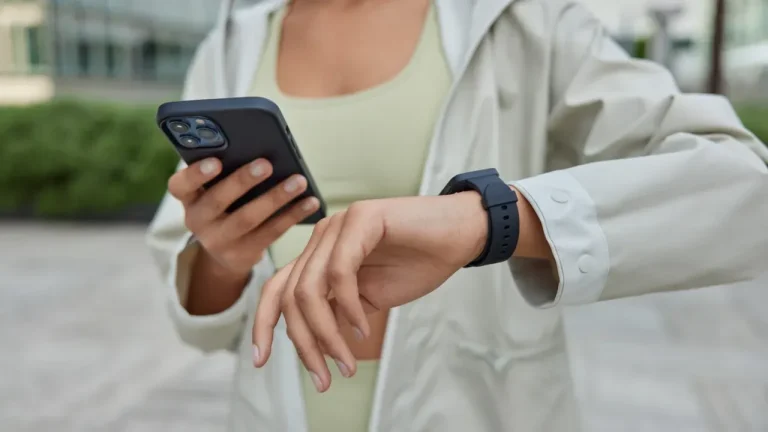 Telehealth ve Giyilebilir Cihazlar: Sağlıkta İnovasyon